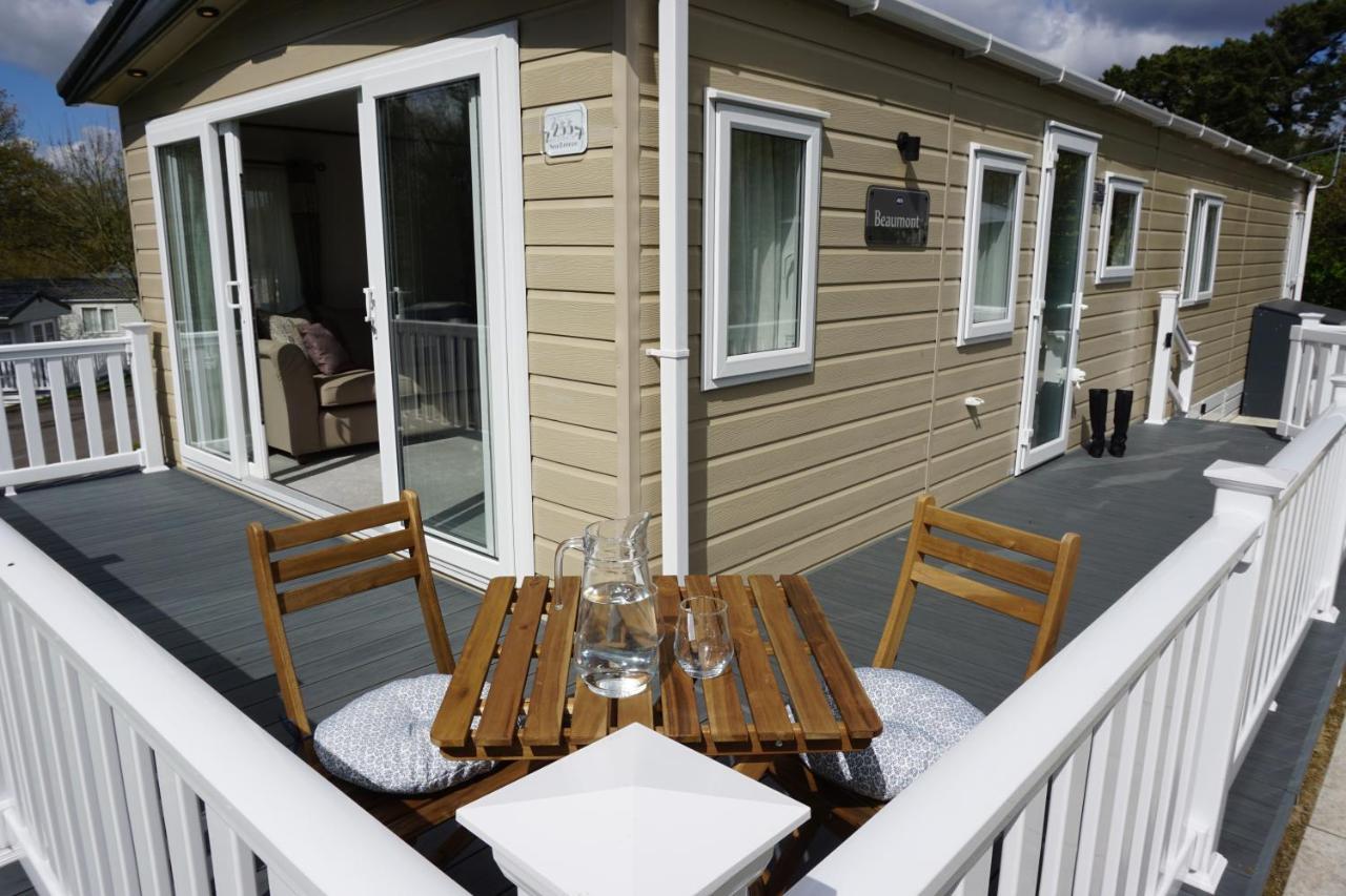 Dotty'S Retreat Villa Milford on Sea Exterior foto