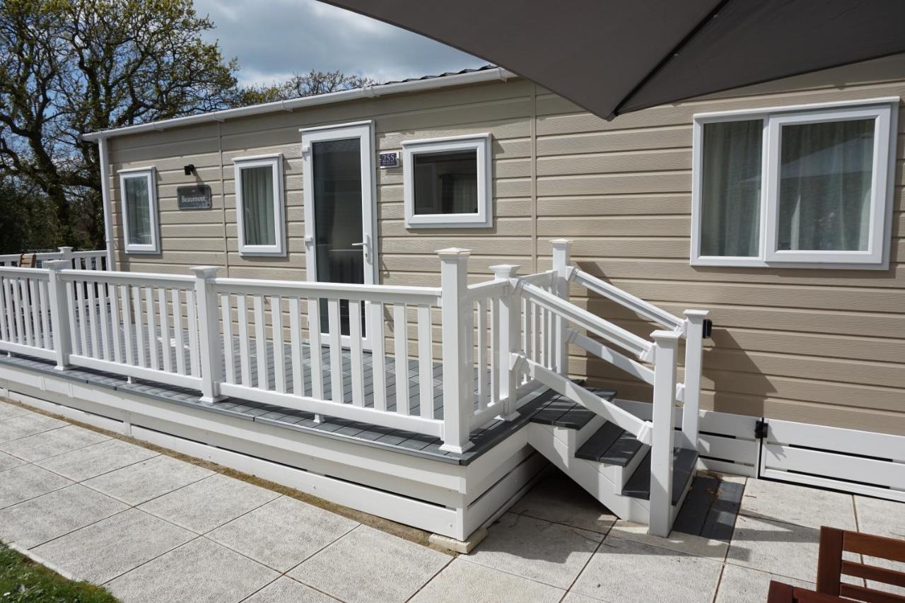 Dotty'S Retreat Villa Milford on Sea Exterior foto